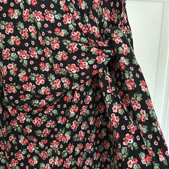 Boden Knot Front Floral Jersey Dress Wome's Size 4 - Picture 5 of 6